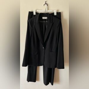 Women’s Calvin Klein Black Classic Fit Pant Suit Size 10